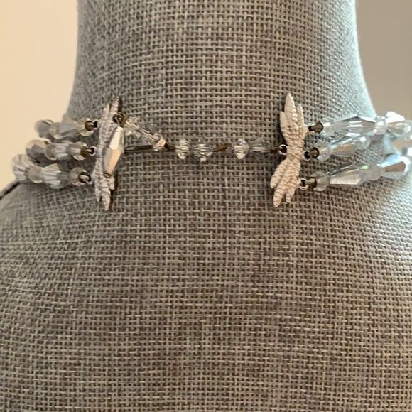 Vintage 1960s three strand shiny, sparkly choker/princess style  necklace - Picture 3 of 6